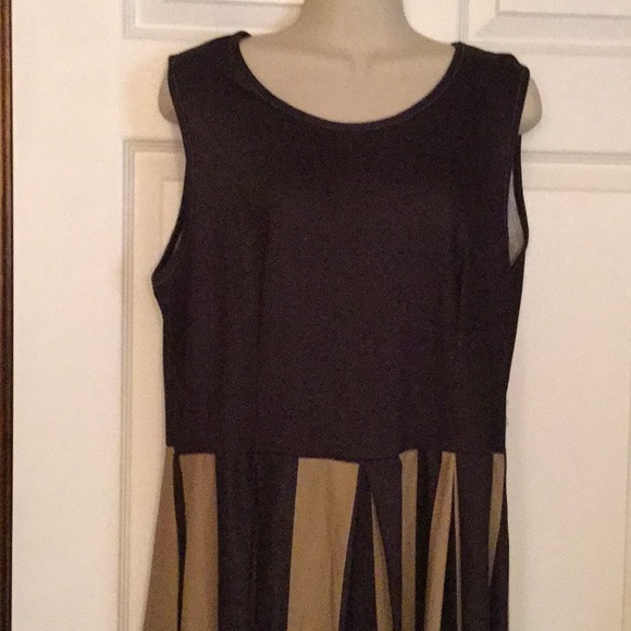 Lily by Firmiana Dress NWT - Picture 2 of 8
